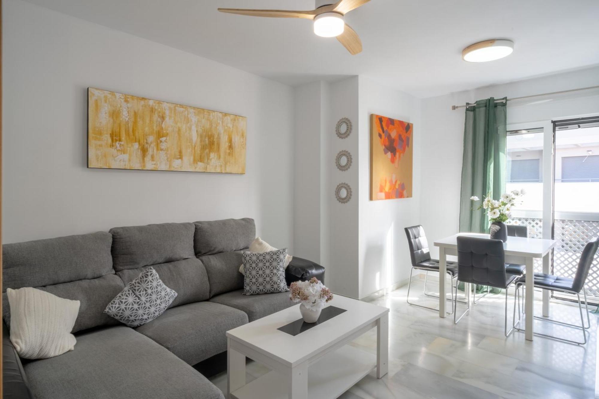 Doble Luxury Con Bano Privado Privatunterkunft Málaga